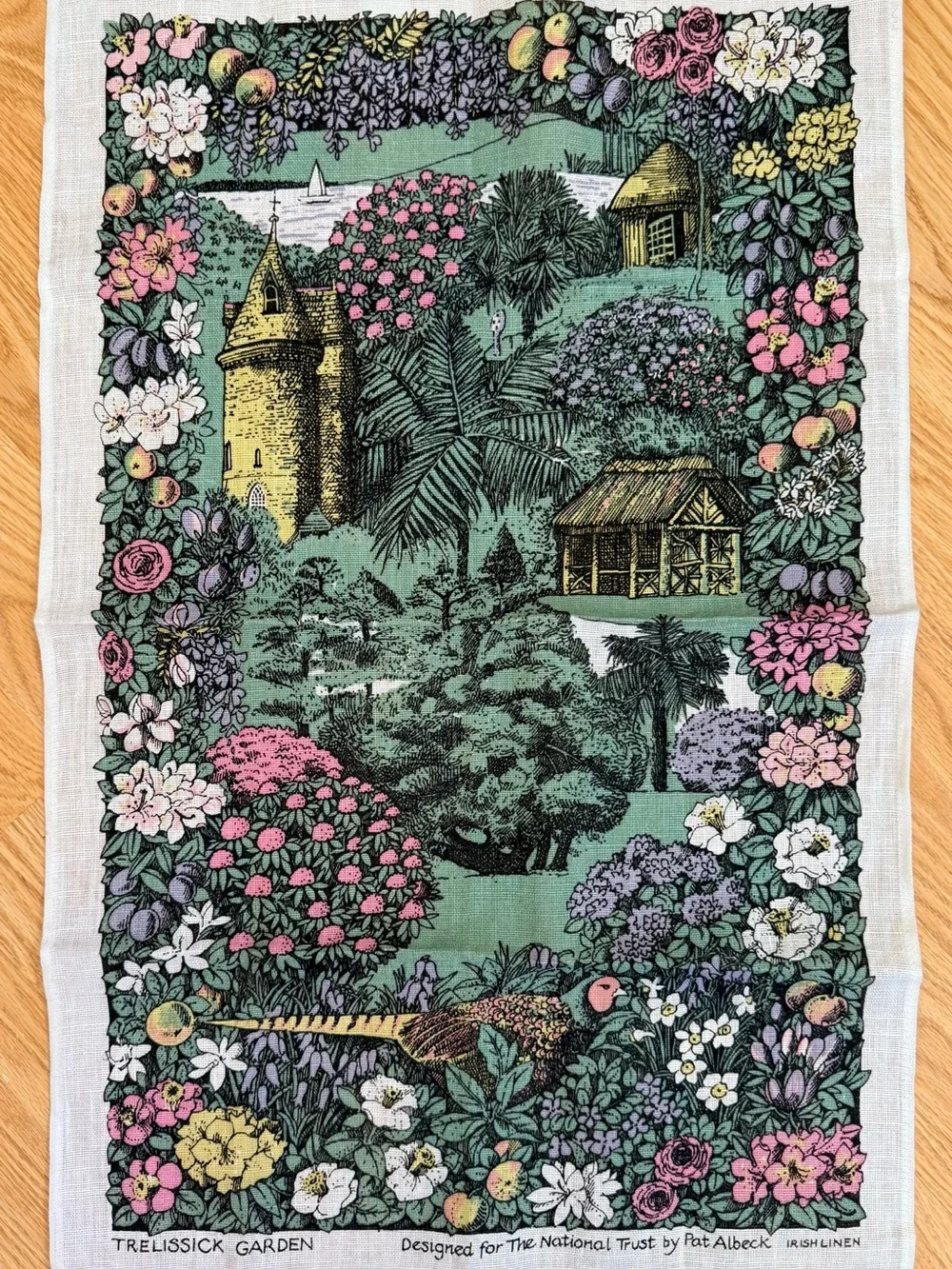 NWT Pat Albeck Trelissick Garden Irish Linen Tea Towel National Trust Ireland